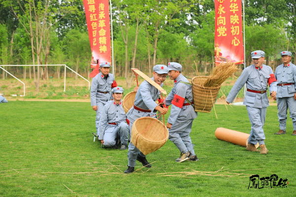 红色体育运动会项目-朱德的扁担(图3)